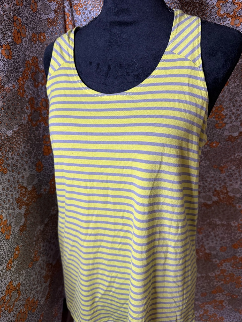 Eddie Bauer First Ascent Striped Racerback Tank Top w/ Zip Pocket - •Size L•